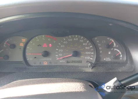 2004 Toyota Sequoia Sr5 V8 z USA, uszkodzony, nr VIN 5TDZT34A04S220874